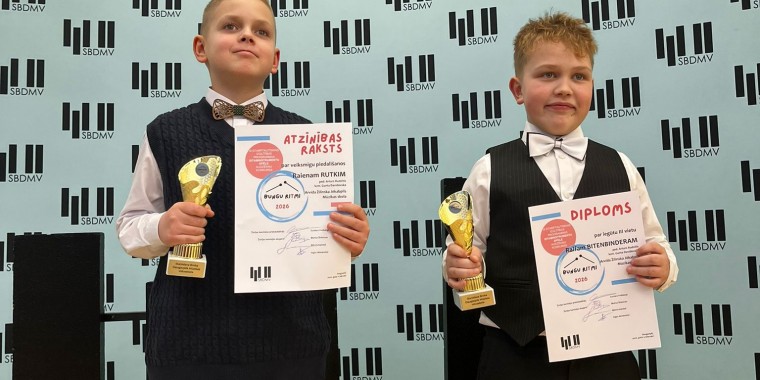 Jauno bundzinieku panākumi konkursā Bungu Ritmi