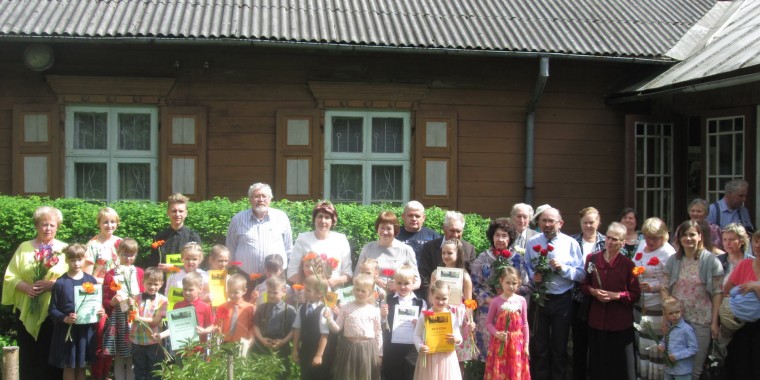 Izskanējis koncerts “DZIESMOTĀ DIENA SAUKĀ”