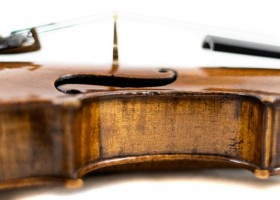 Sirsnīgi sveicam Stīgu instrumentu spēles - vijoles klases audzēknes