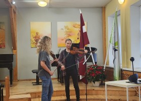 Arvīda Žilinska Jēkabpils Mūzikas skolas vijoles spēles  pedagoģes Madaras Liepiņas meistarklases