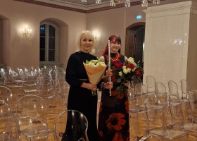 Elīza Lielpētere un draugi koncertā Dzīvs mūzikā